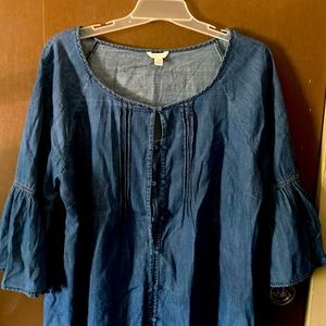 Denim shirt with bell sleeves